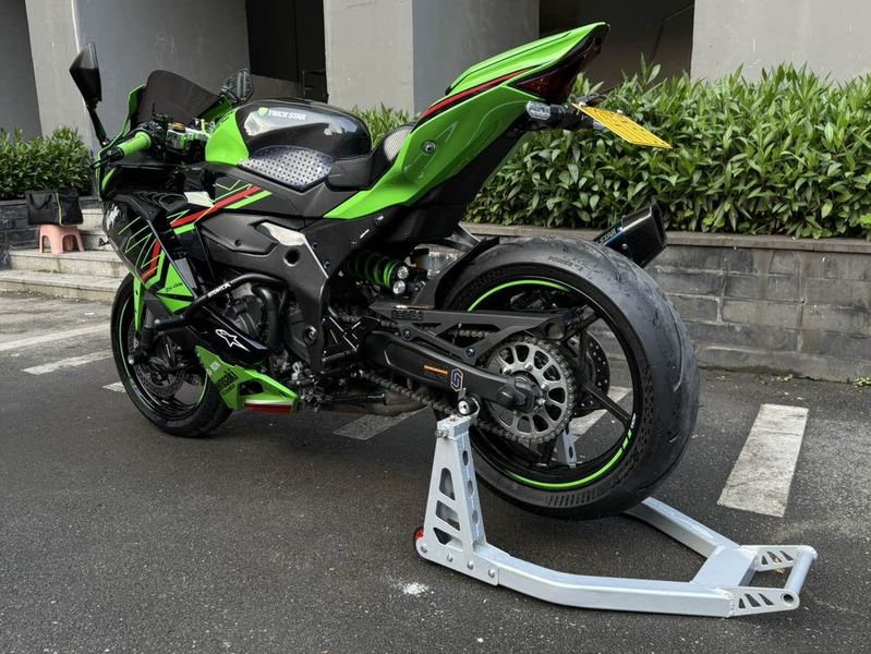 二手川崎ZX-4R