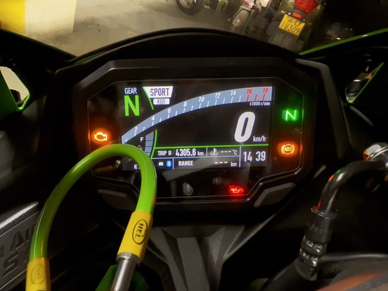 二手川崎ZX-4R