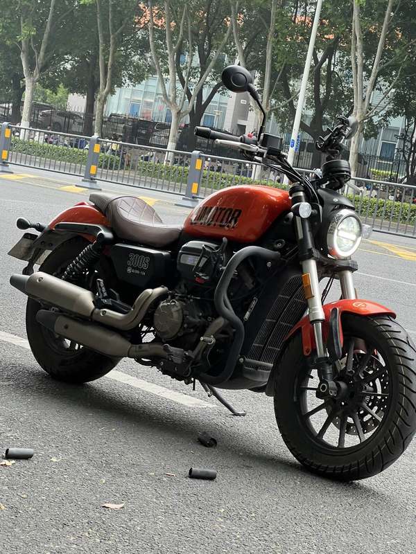 二手QJMOTOR闪300