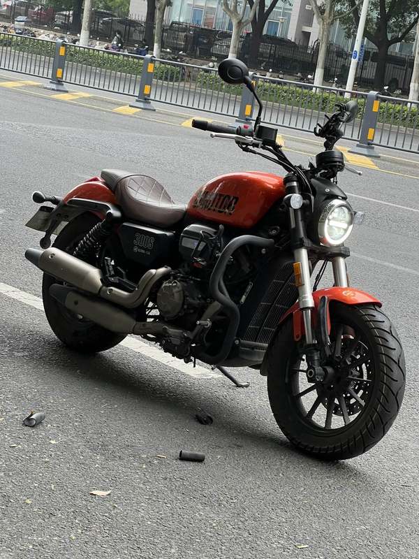 二手QJMOTOR闪300