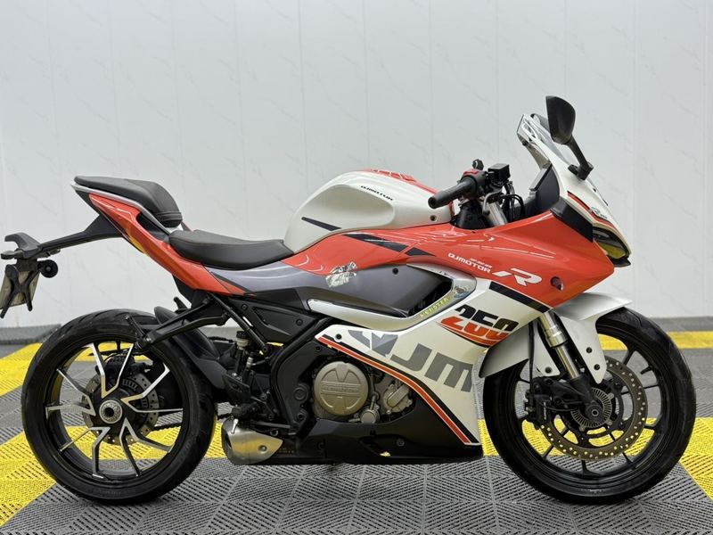 二手QJMOTOR赛250
