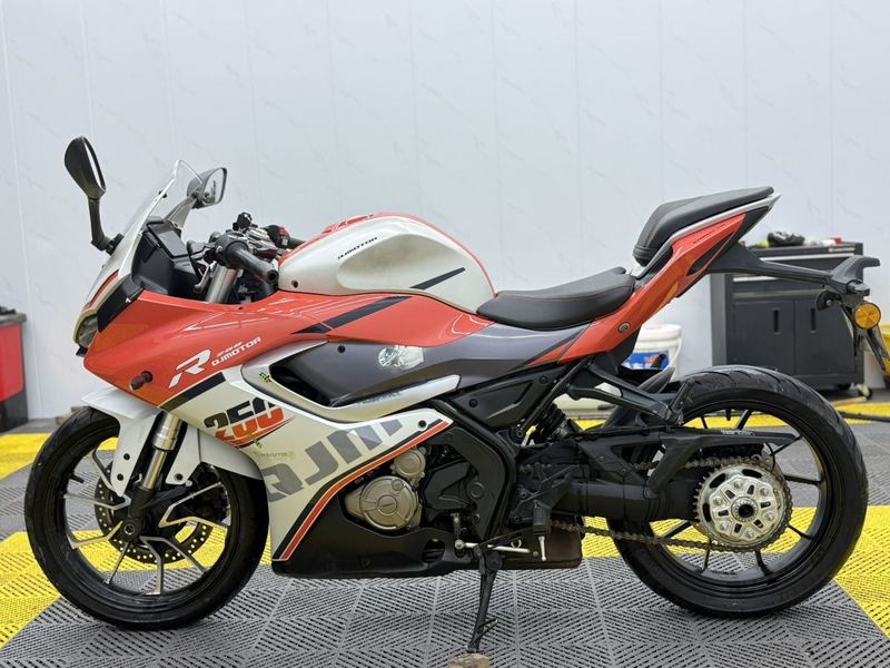 二手QJMOTOR赛250