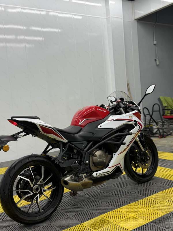 二手QJMOTOR赛400