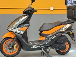 二手五羊本田NX125