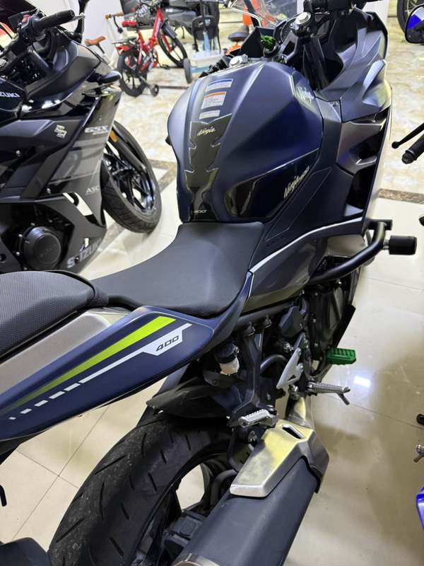二手川崎Ninja 400