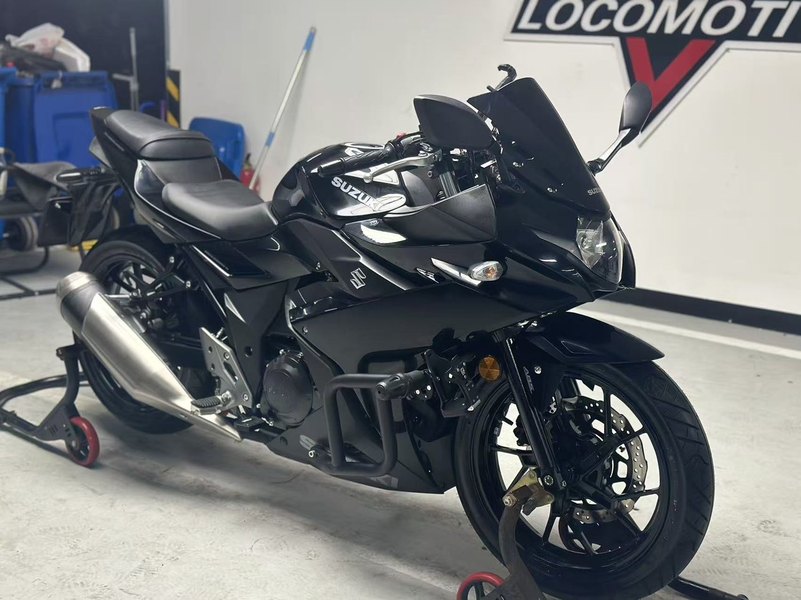 二手豪爵铃木GSX250R