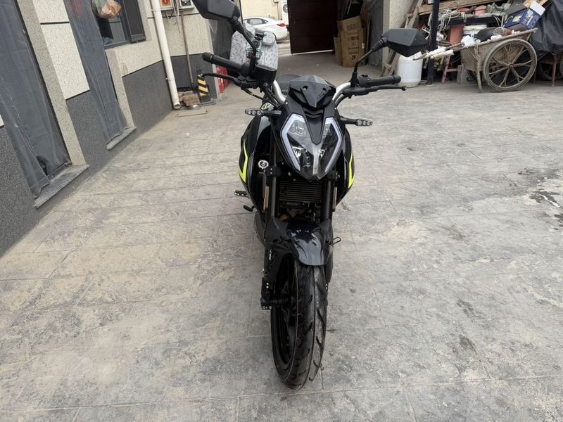 二手贝纳利小迅龙 BN150S