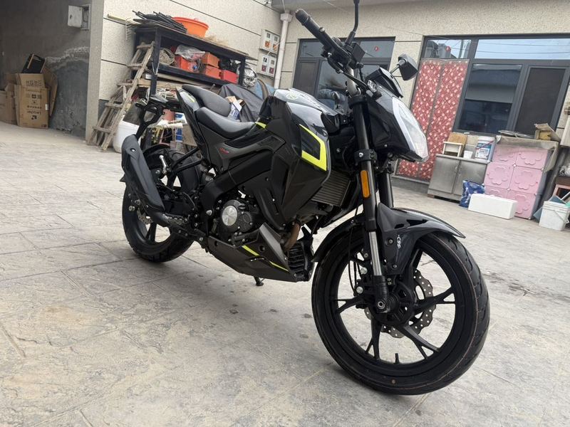 二手贝纳利小迅龙 BN150S