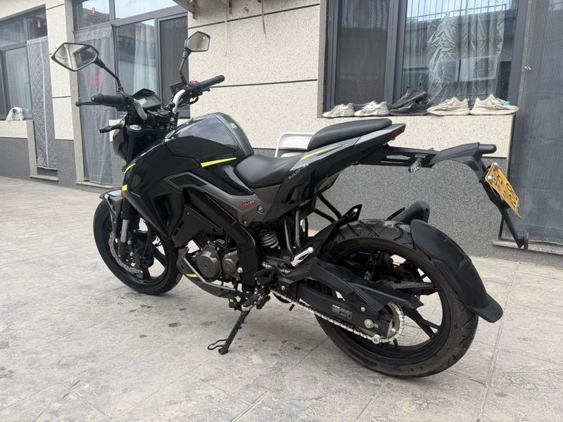 二手贝纳利小迅龙 BN150S