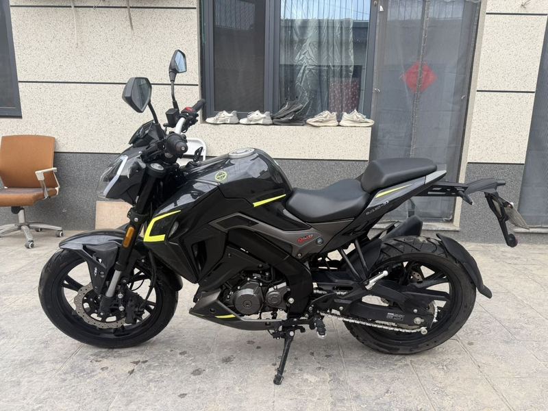 二手贝纳利小迅龙 BN150S