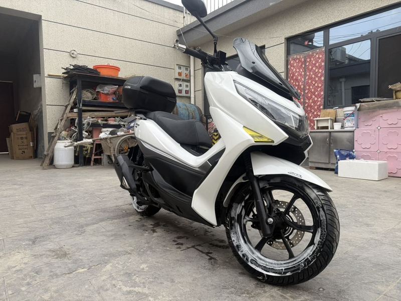 二手豪爵UHR150