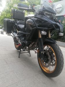 二手贝纳利TRK552