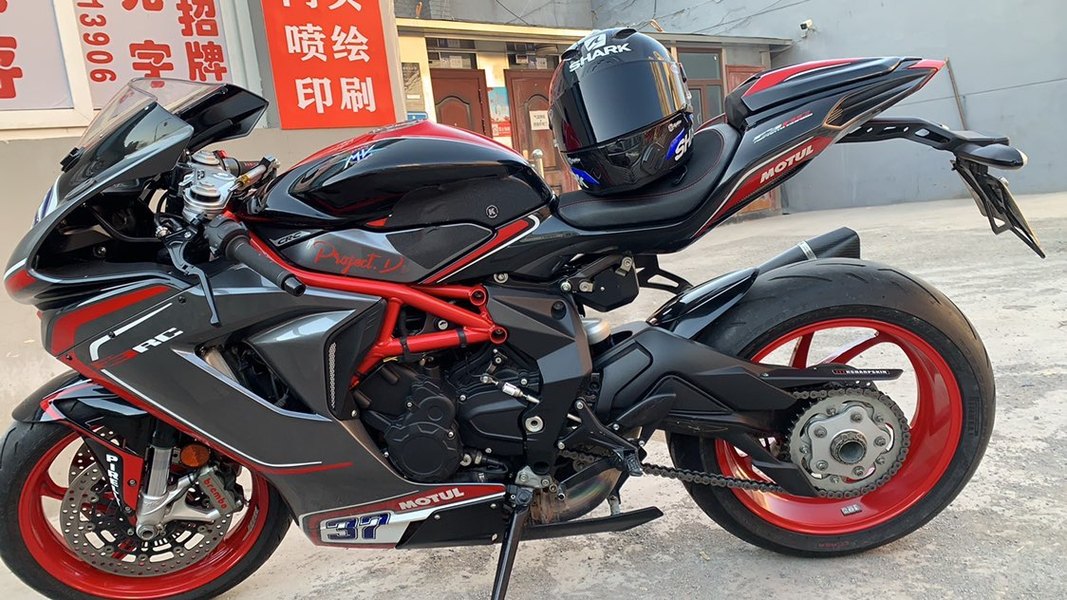 二手奥古斯塔F3 800