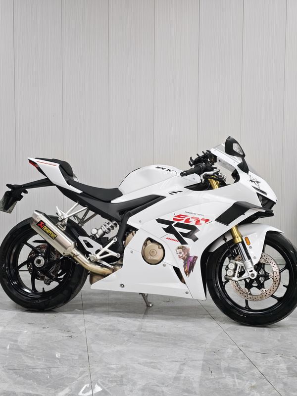 二手张雪机车500RR