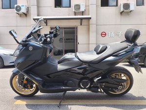 二手雅马哈TMAX