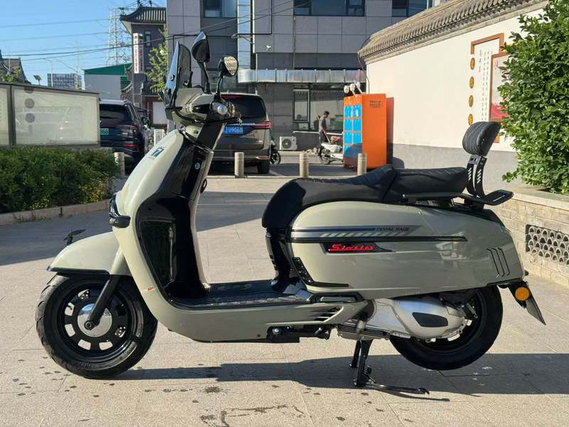 二手维多利亚Sixties 250Si