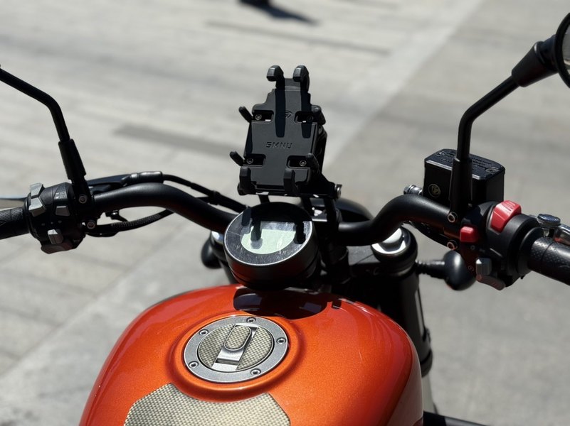 二手QJMOTOR闪300