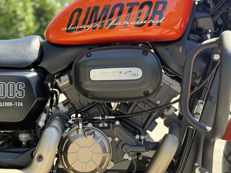 二手QJMOTOR闪300