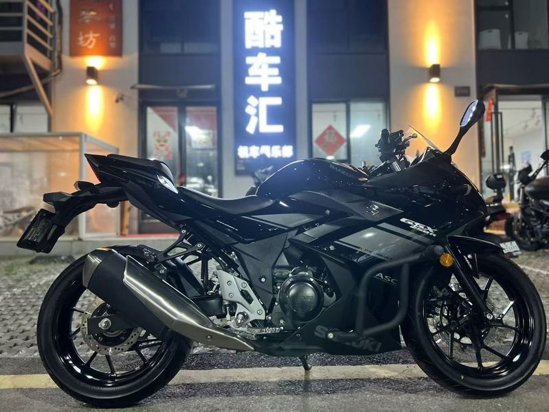 二手豪爵铃木GSX250R