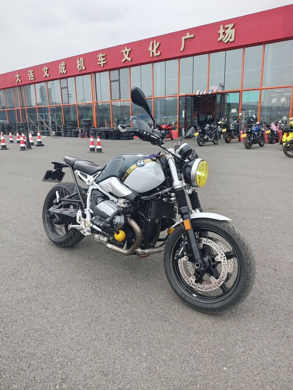 二手宝马R NineT