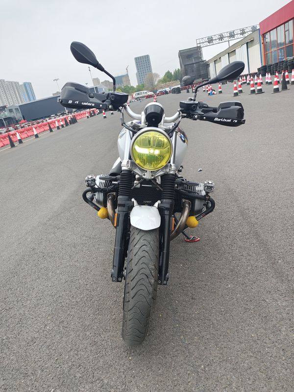 二手宝马R NineT