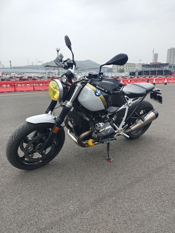 二手宝马R NineT
