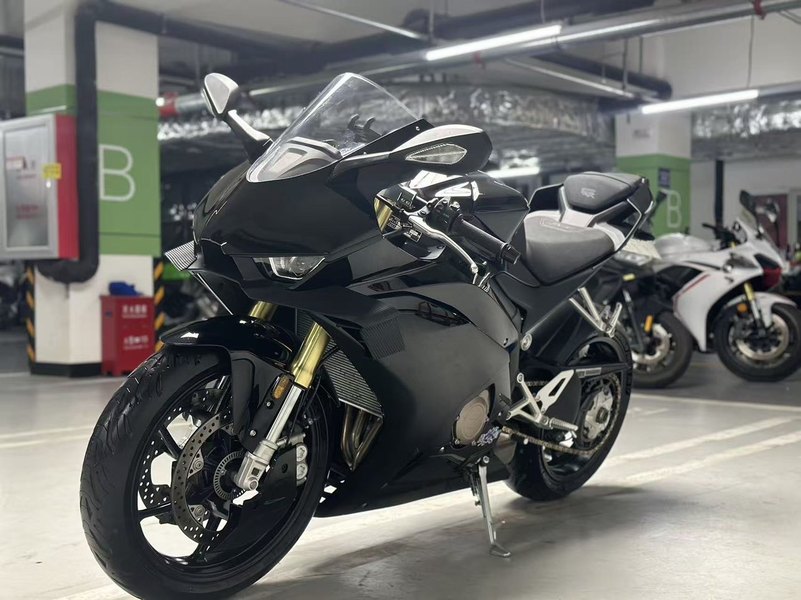 二手张雪机车500RR