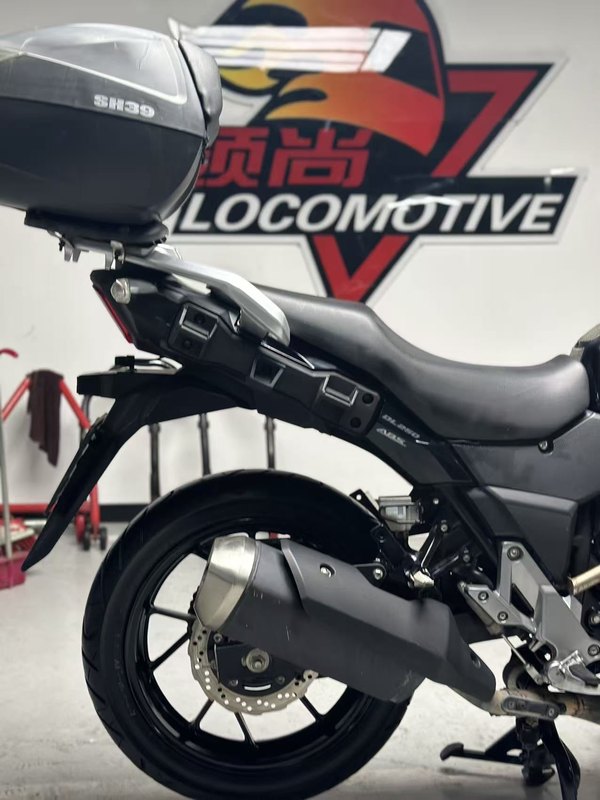 二手豪爵铃木DL250