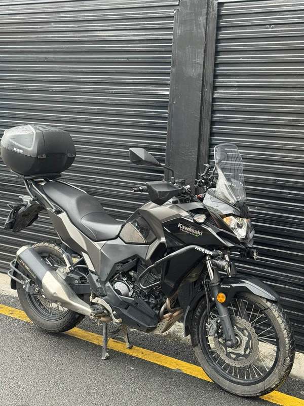 二手川崎Versys-X 300 