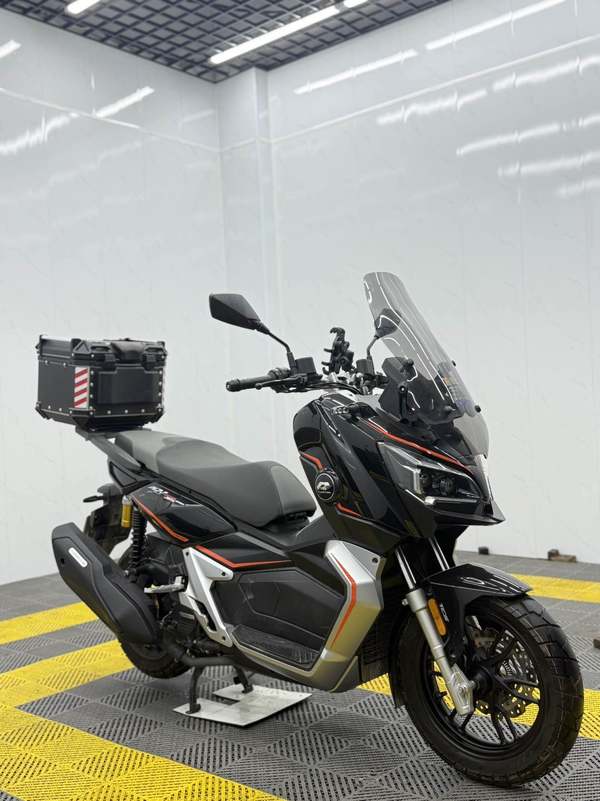 二手QJMOTOR鸿250ADV