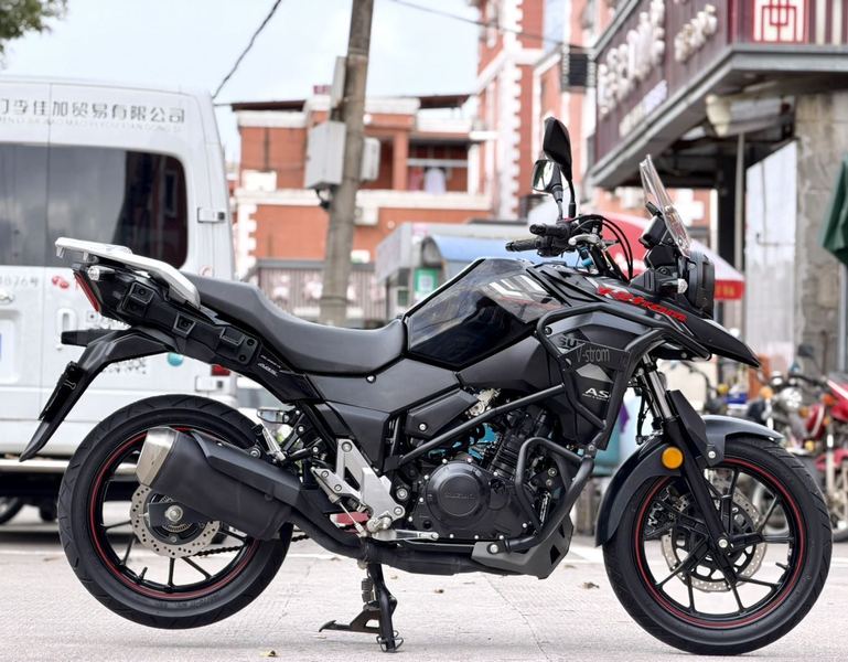 二手豪爵铃木DL250