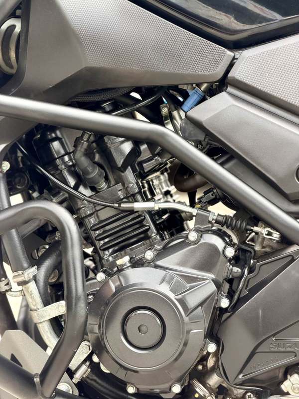 二手豪爵铃木DL250