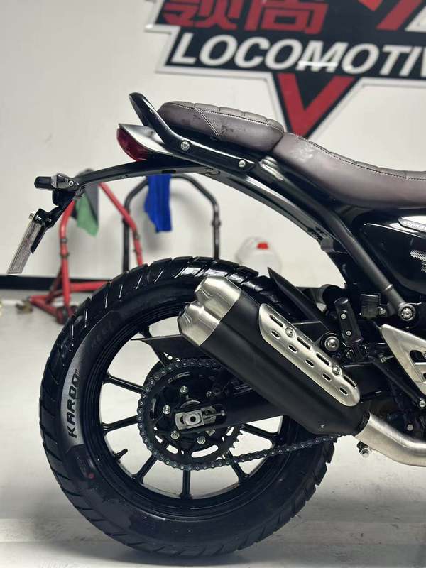 二手凯旋Scrambler 400 X