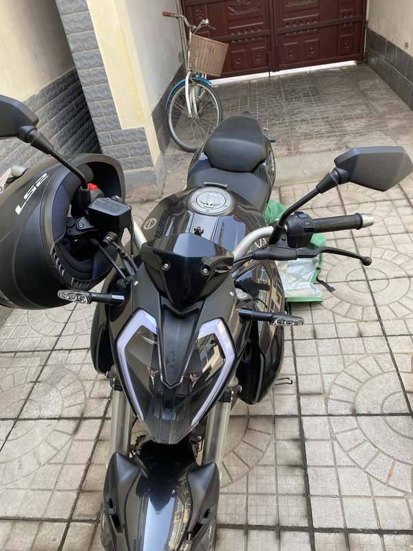 二手贝纳利小迅龙 BN150S