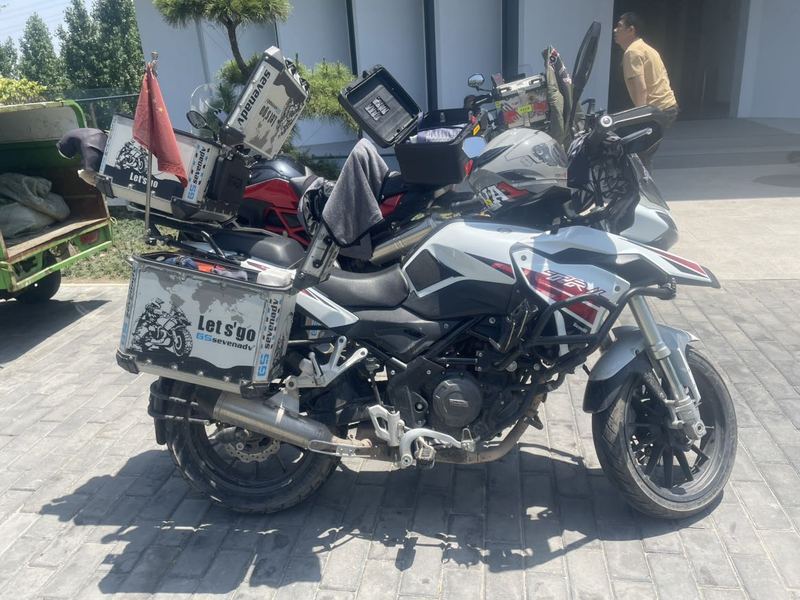二手贝纳利金鹏 TRK251