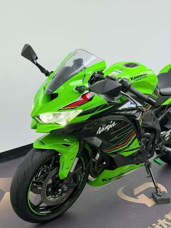 二手川崎ZX-4R