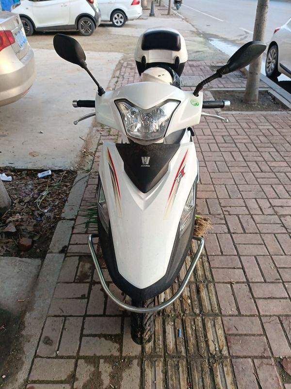二手豪爵VF100