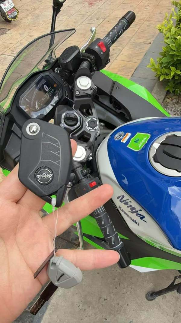 二手川崎Ninja 500