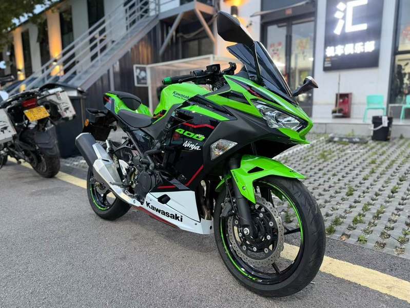 二手川崎Ninja 400