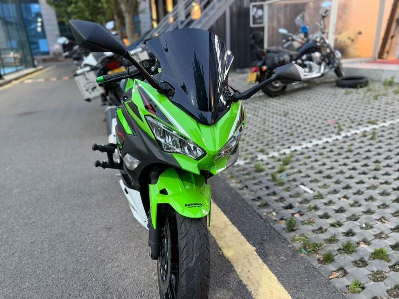 二手川崎Ninja 400