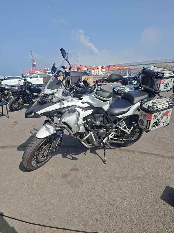 二手贝纳利金鹏 TRK502