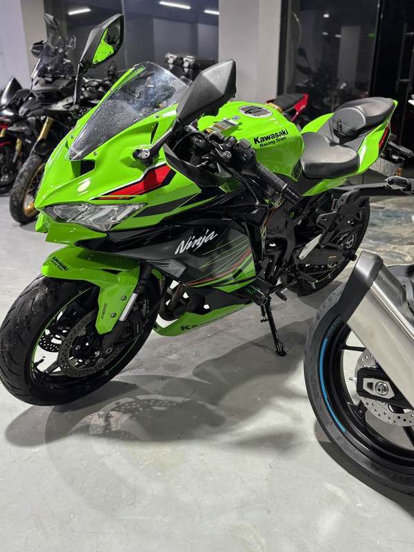 二手川崎ZX-4R