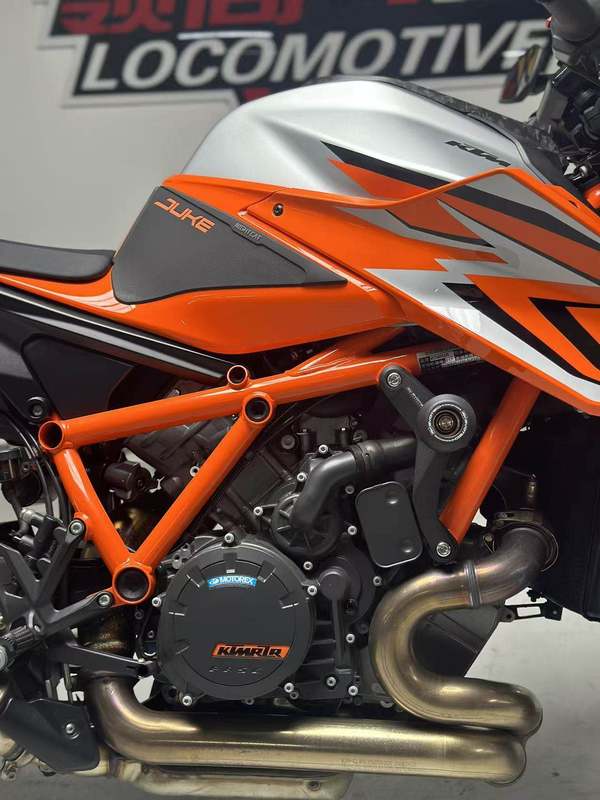 二手KTMR2R1290 Super Duke