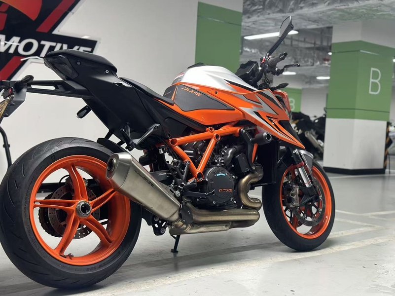 二手KTMR2R1290 Super Duke