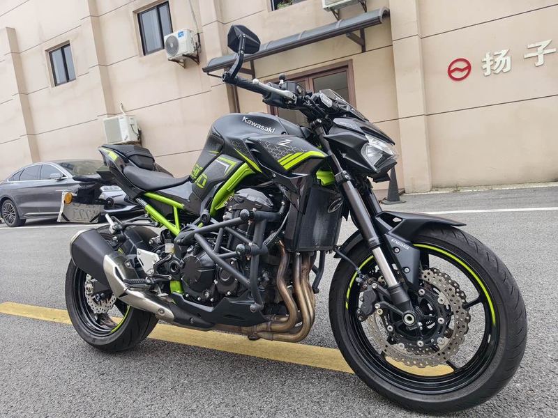 二手川崎Z900