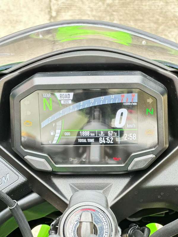 二手川崎ZX-4R