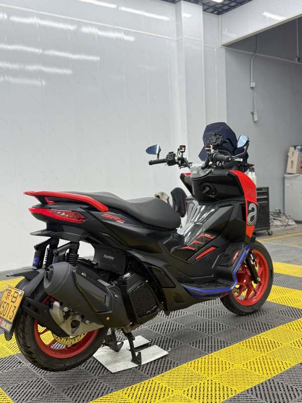 二手阿普利亚SR GT 200
