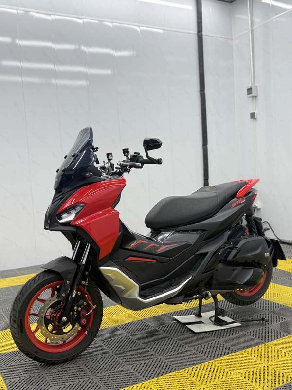 二手阿普利亚SR GT 200