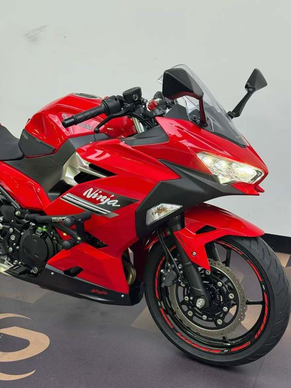 二手川崎Ninja 400