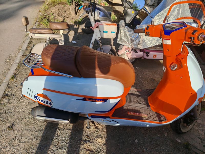 二手维多利亚Sixties 300i